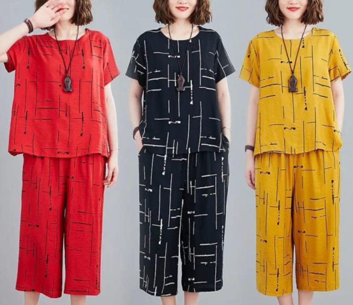 Women Half Sleeves Printed Nightwear