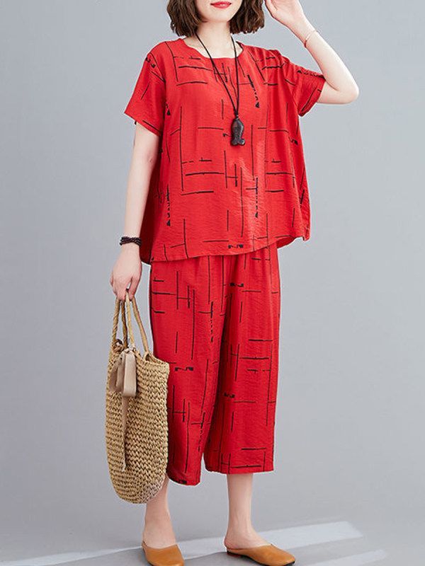 Women Half Sleeves Printed Nightwear